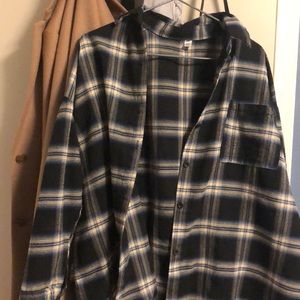 Flattering oversized fit for women flannel plaid